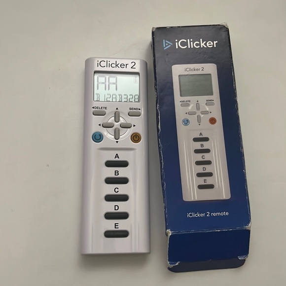 COPY - Iclicker 2, barely used - Picture 1 of 2